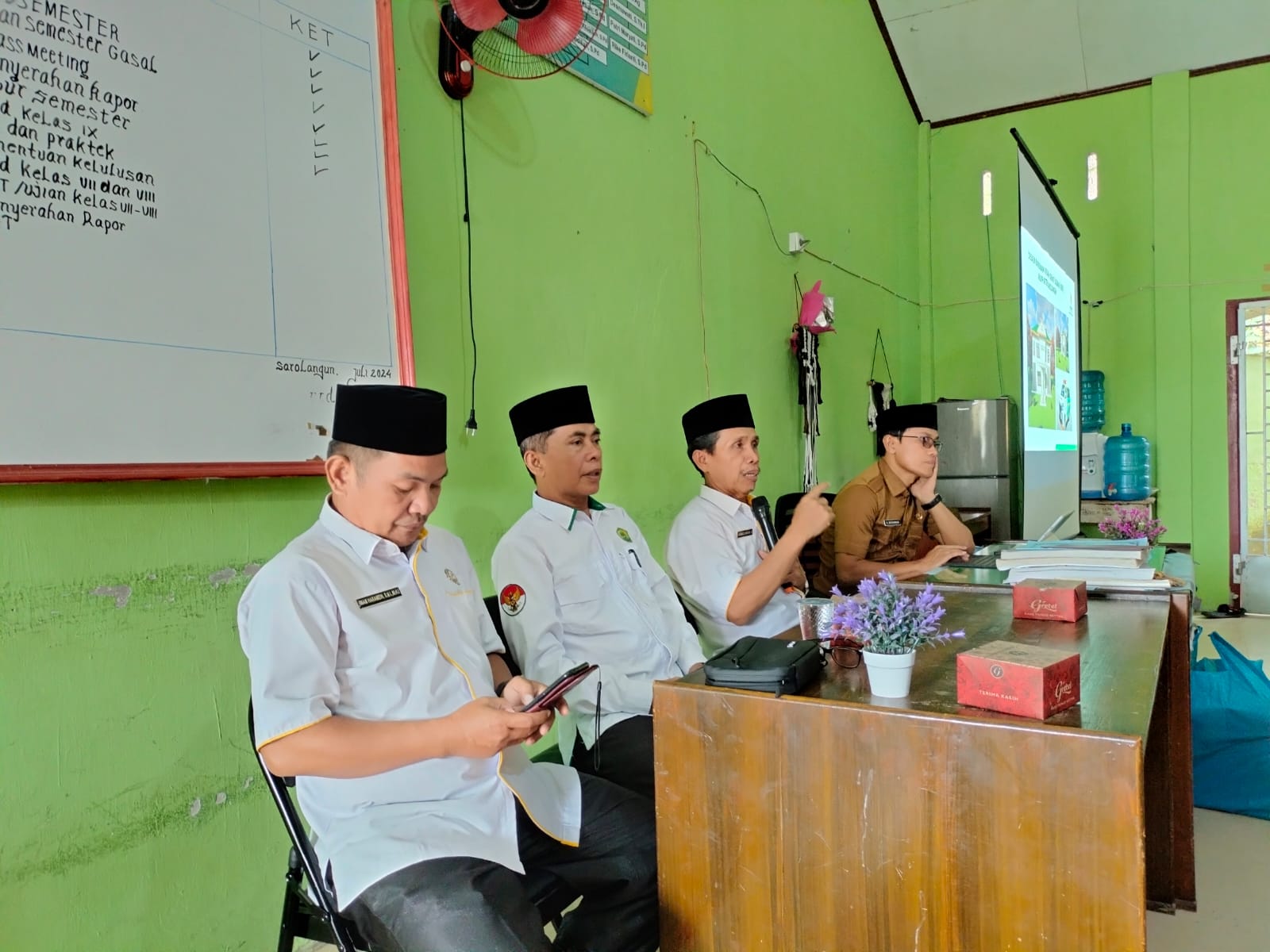 Baznas Kabupaten Sarolangun Melakukan Kunjungan Kerja dan Sosialisasi Ke MTsN 1 Sarolangun