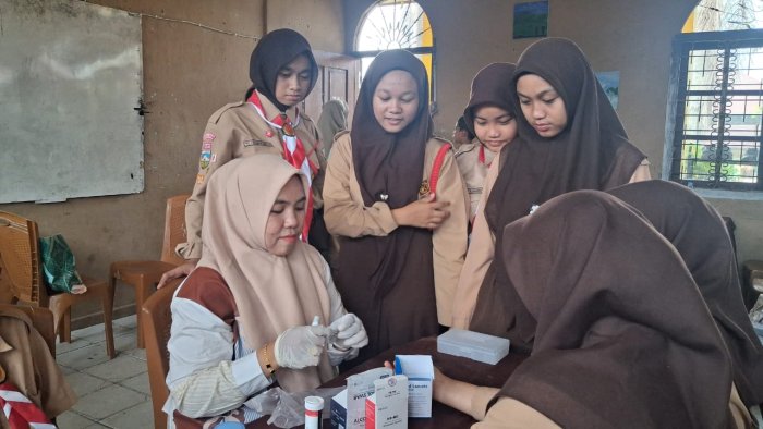 MTsN 1 Sarolangun dan Puskesmas Gelar Pemeriksaan Kesehatan Siswa MTsN 1 Sarolangun dan Puskesmas Gelar Pemeriksaan Kesehatan Siswa