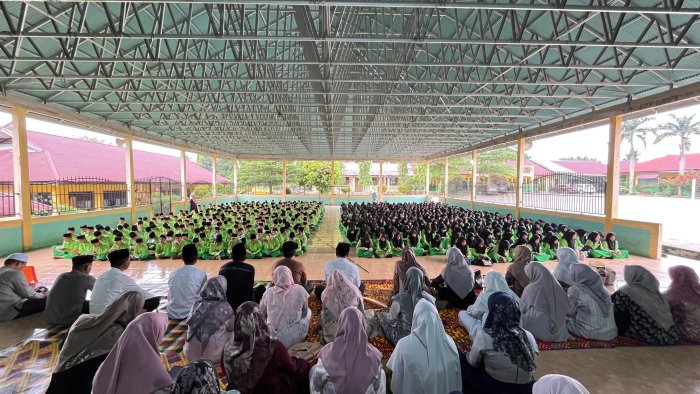 MTsN 1 Sarolangun Gelar Doa dan Tausiyah Sambut Ramadhan