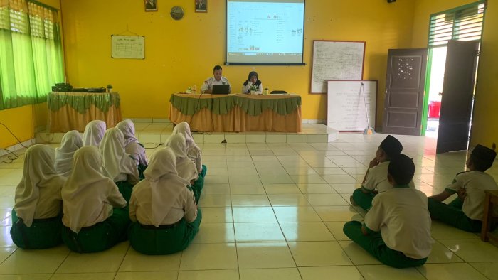 Perkuat Sinergi dan Program Kerja, Pengurus PIK-R Nawasena MTsN 1 Sarolangun Gelar Rapat Awal Kepengurusan Perkuat Sinergi dan Program Kerja, Pengurus PIK-R Nawasena MTsN 1 Sarolangun Gelar Rapat Awal Kepengurusan