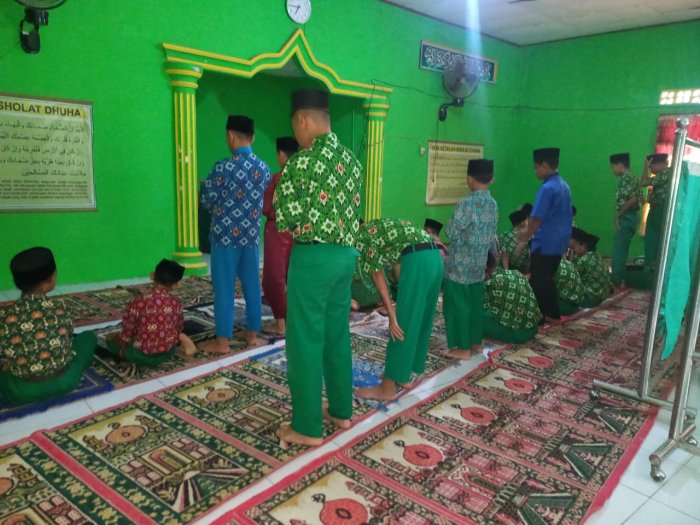 MTsN 1 Sarolangun Aktifkan Kembali Salat Dhuha Berjamaah