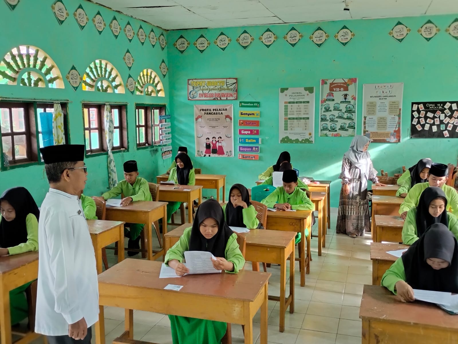 Hari Terakhir Asesmen Madrasah, Siswa Siswi MTsN 1 Sarolangun Semakin Bersemangat