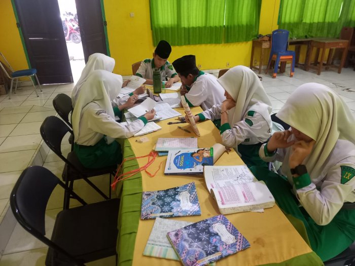 Delegasi OMI MTsN 1 Sarolangun Jalani Bimbingan Intensif