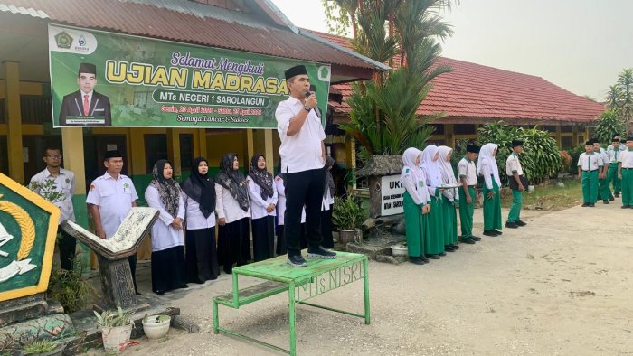 MTsN 1 Sarolangun Buka Asesmen Sumatif Akhir Semester Genap Tahun Pelajaran 2025 / 2026 MTsN 1 Sarolangun Buka Asesmen Sumatif Akhir Semester Genap Tahun Pelajaran 2025 / 2026