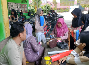Gita Pesona An-Nadir MTsN 1 Sarolangun Siap Tampil di Karnaval Gita Pesona An-Nadir MTsN 1 Sarolangun Siap Tampil di Karnaval