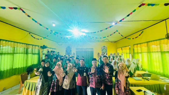 MTsN 1 Sarolangun dan DP3A Sosialisasikan Pentingnya Kesehatan Mental Siswa